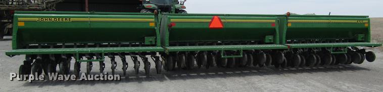 image for item DD8777 John Deere 455 grain drill