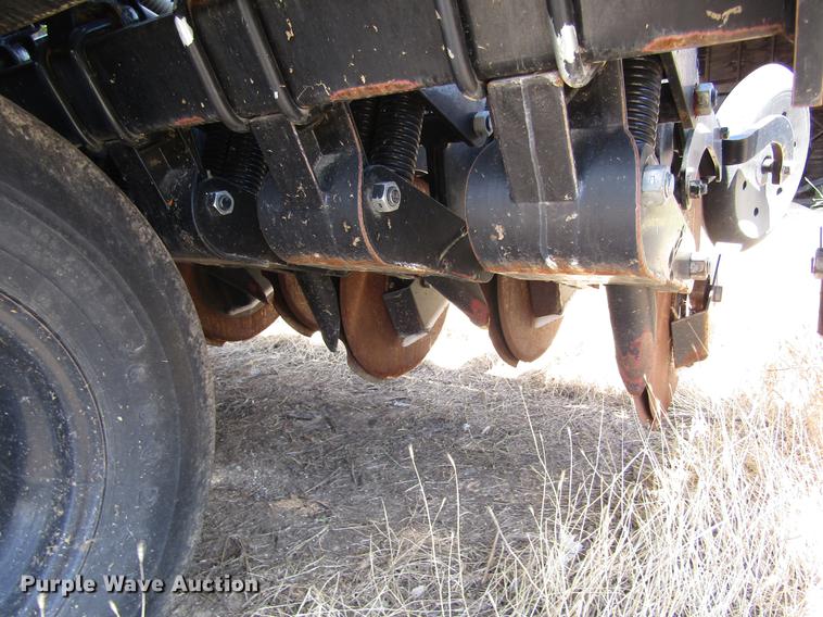 image for item DD8908 2013 CrustBuster All Plant 4615 no-till grain drill