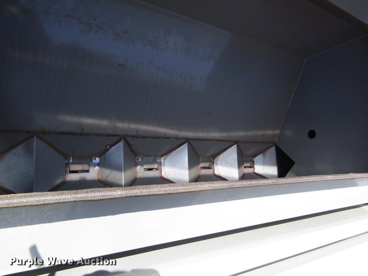 image for item DD8908 2013 CrustBuster All Plant 4615 no-till grain drill