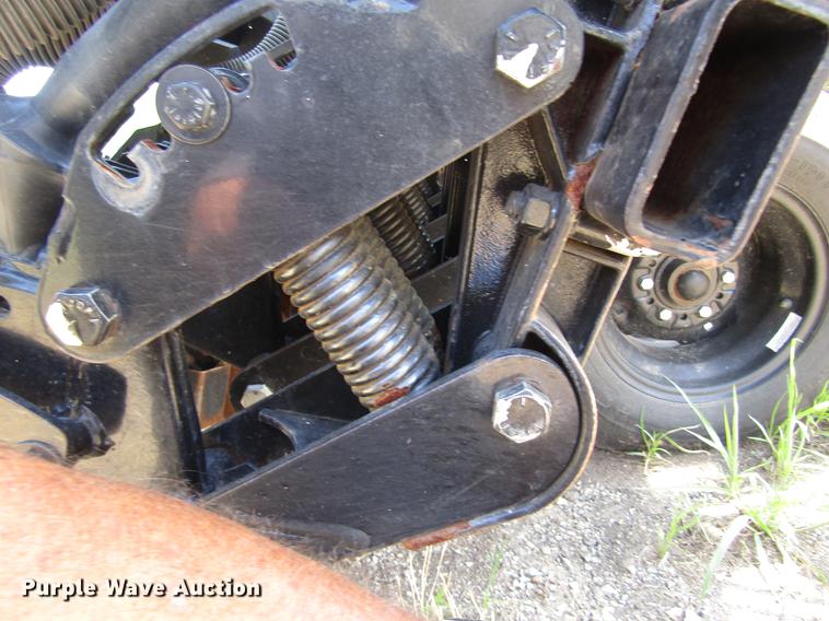 image for item DD8908 2013 CrustBuster All Plant 4615 no-till grain drill