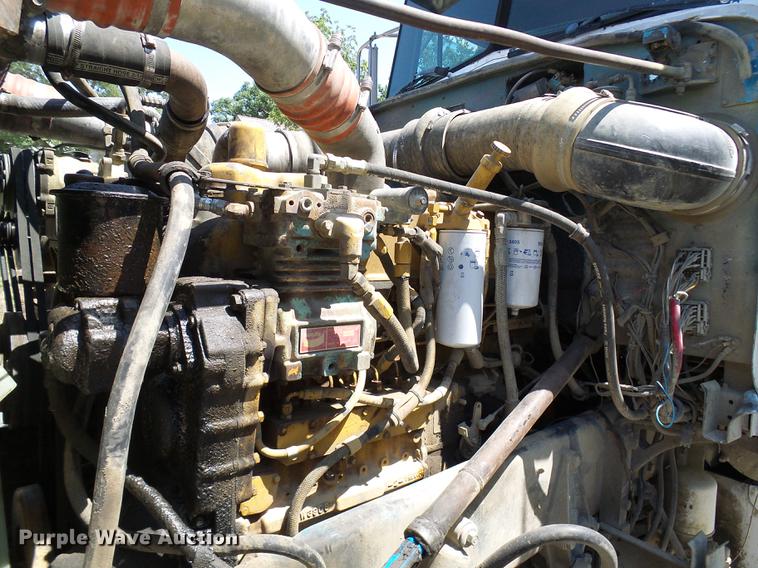 image for item DE5107 1989 Peterbilt 379 dump truck