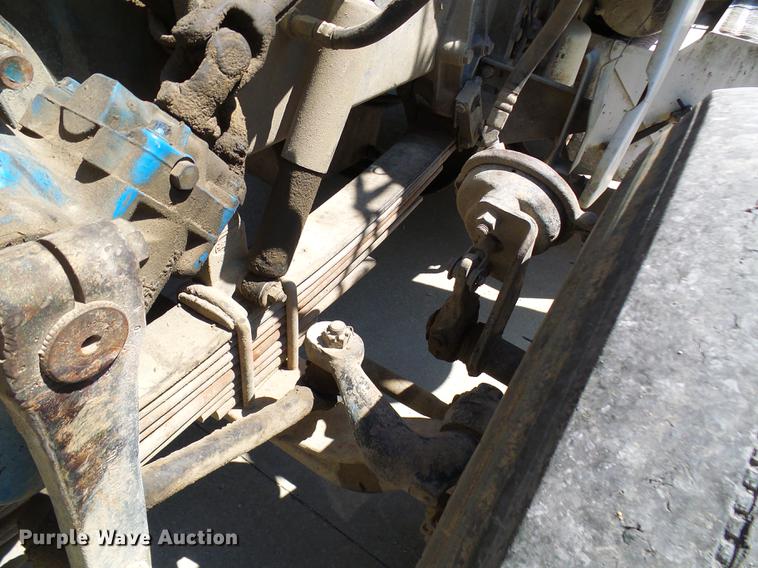 image for item DE5107 1989 Peterbilt 379 dump truck