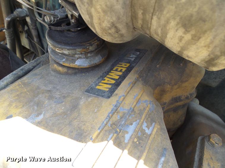 image for item DE5107 1989 Peterbilt 379 dump truck