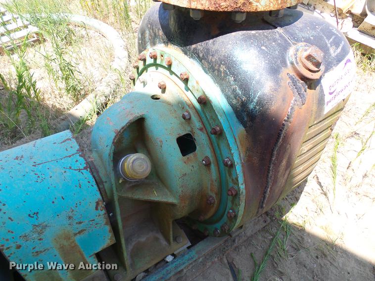 image for item DE5110 Peabody Barnes 200CUE-12 water pump