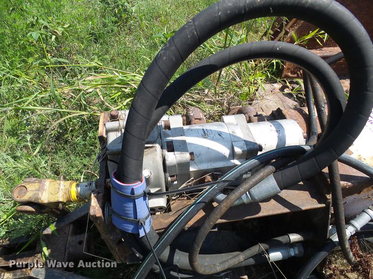 image for item DE5111 Alamo rotary mower