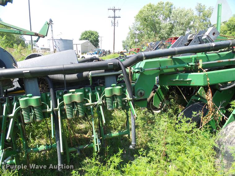 image for item DE5114 John Deere 1780 planter