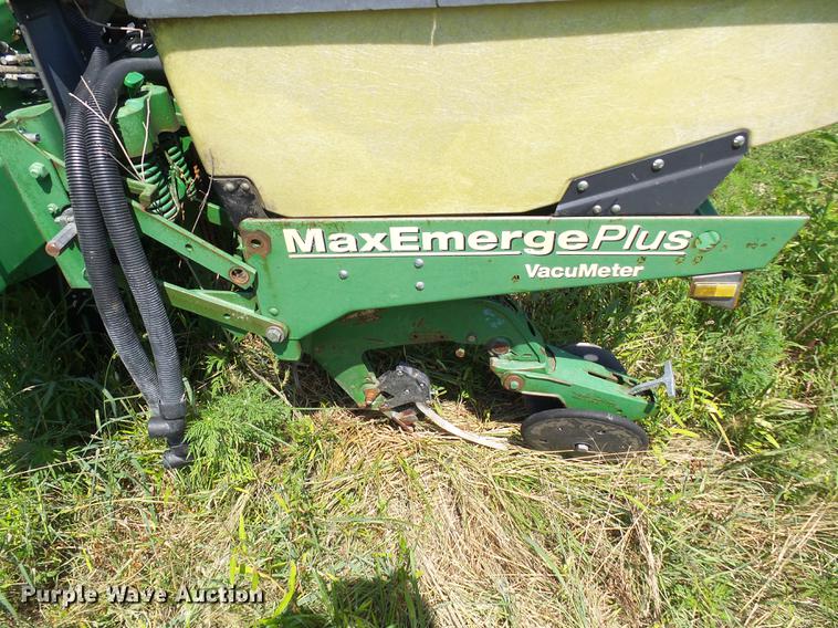 image for item DE5114 John Deere 1780 planter