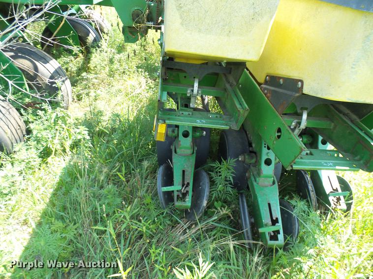 image for item DE5114 John Deere 1780 planter