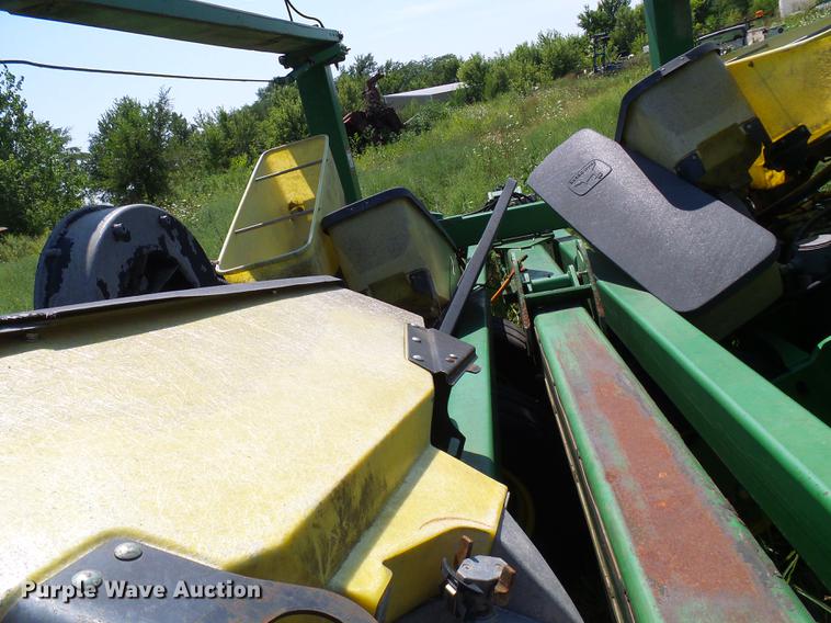 image for item DE5114 John Deere 1780 planter