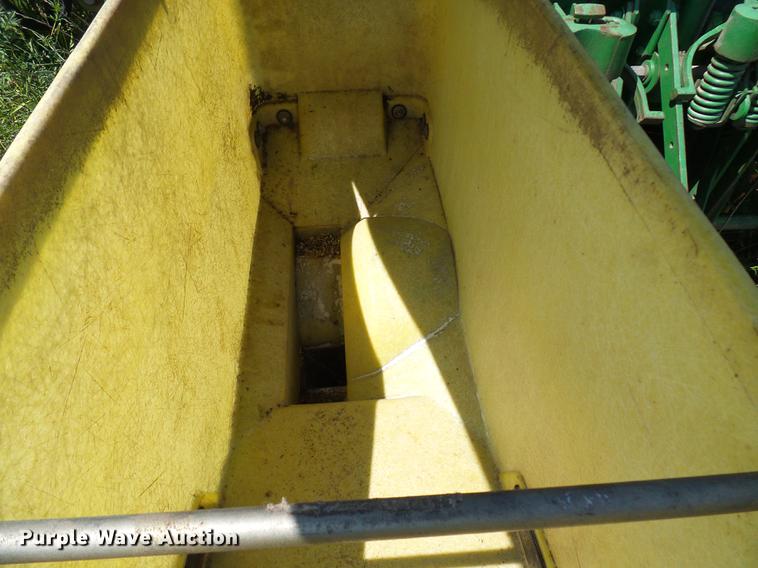 image for item DE5114 John Deere 1780 planter