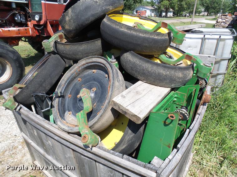 image for item DE5114 John Deere 1780 planter