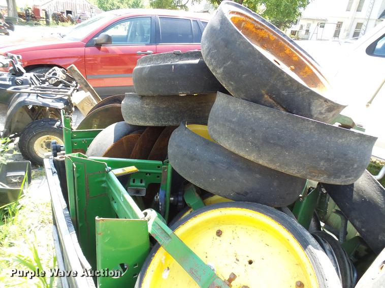 image for item DE5114 John Deere 1780 planter