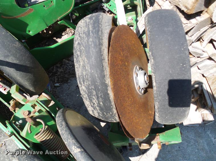 image for item DE5114 John Deere 1780 planter