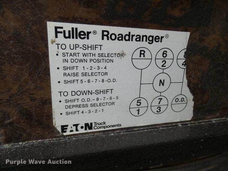 image for item DE5120 1986 Kenworth T600 seed tender truck