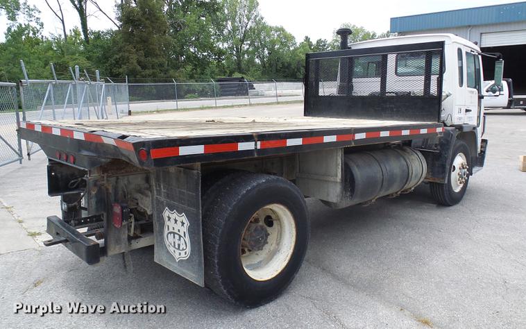 image for item DE5121 1992 Volvo FE flatbed truck