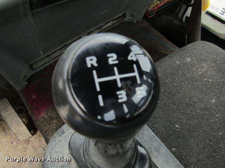 image for item DE5121 1992 Volvo FE flatbed truck