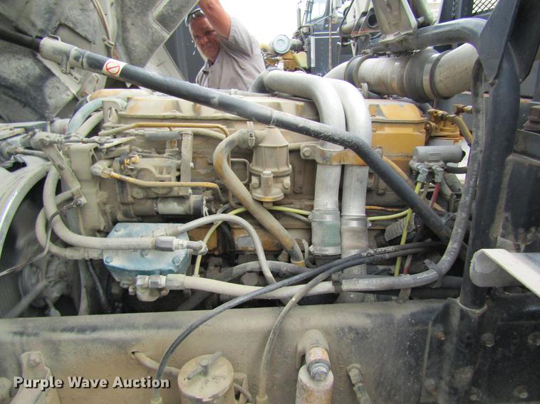 image for item DE5121 1992 Volvo FE flatbed truck