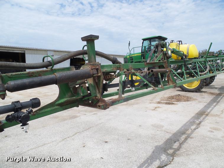 image for item DE5122 2011 John Deere 4630 sprayer