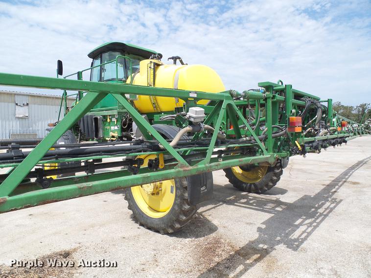image for item DE5122 2011 John Deere 4630 sprayer