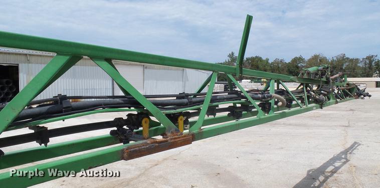 image for item DE5122 2011 John Deere 4630 sprayer