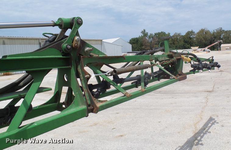 image for item DE5122 2011 John Deere 4630 sprayer