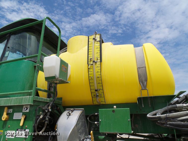 image for item DE5122 2011 John Deere 4630 sprayer