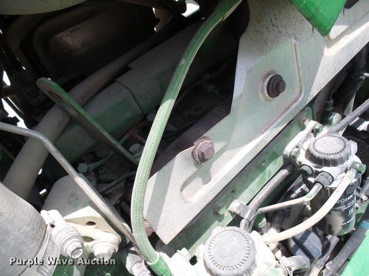 image for item DE5122 2011 John Deere 4630 sprayer