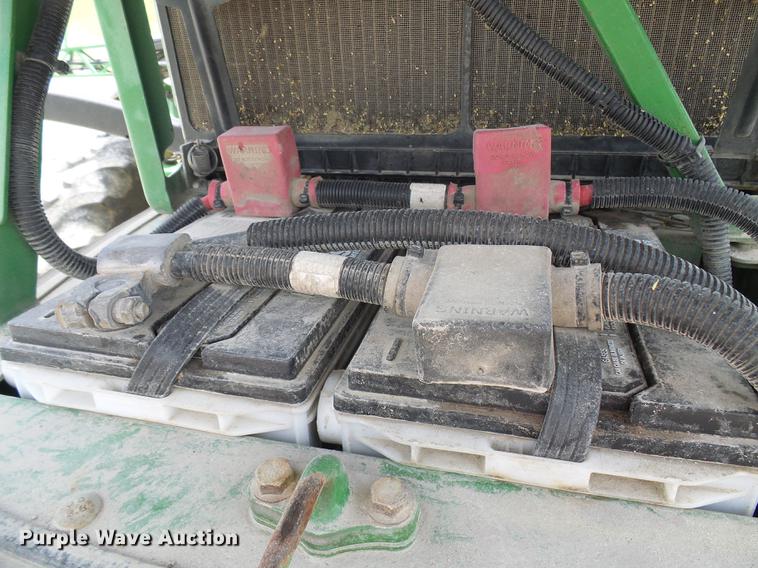 image for item DE5122 2011 John Deere 4630 sprayer