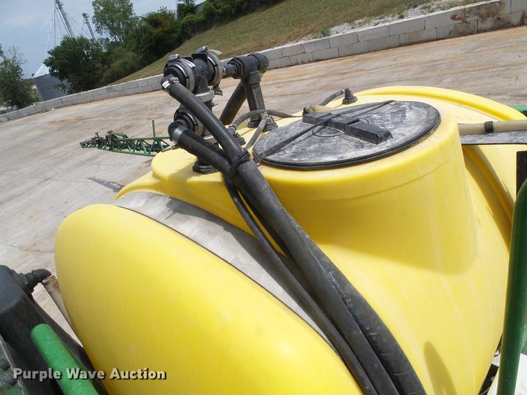 image for item DE5122 2011 John Deere 4630 sprayer