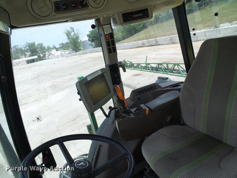 image for item DE5122 2011 John Deere 4630 sprayer