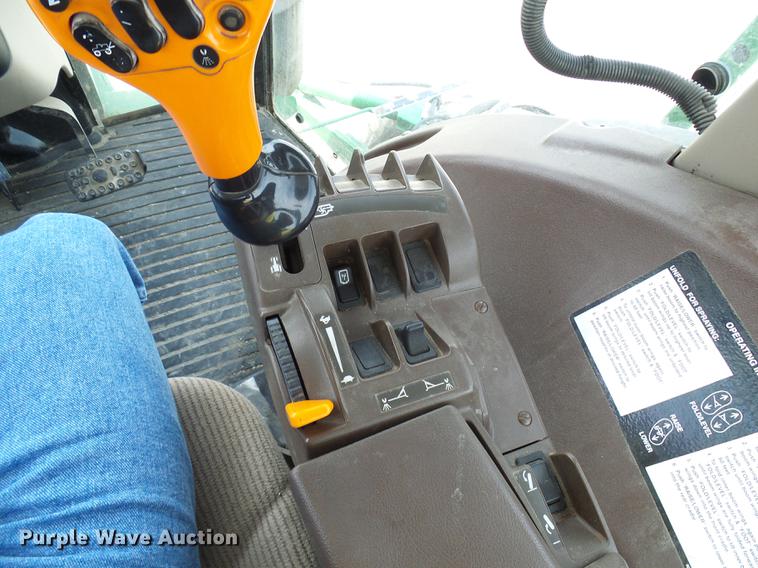 image for item DE5122 2011 John Deere 4630 sprayer