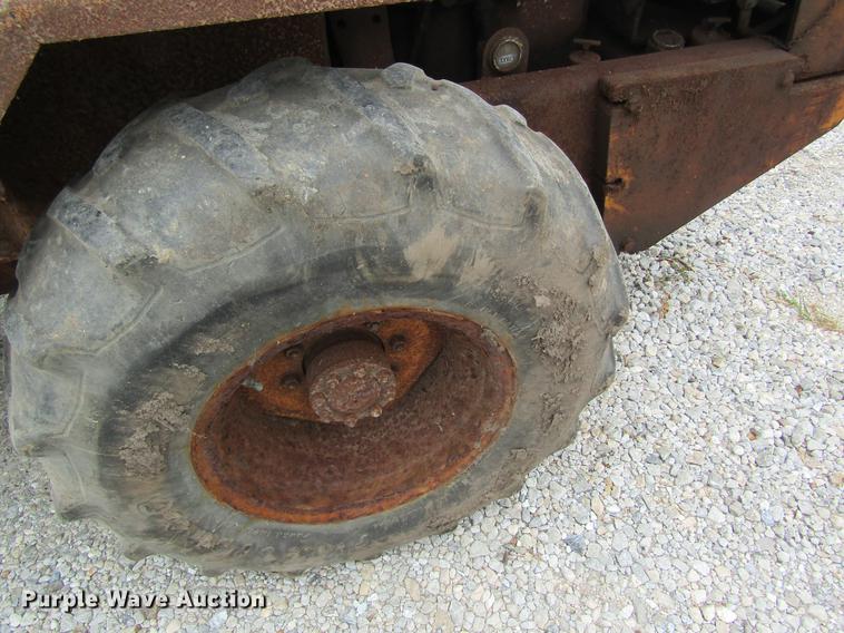 image for item DE5123 Case W4 wheel loader