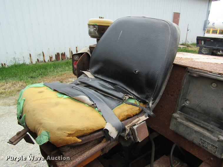 image for item DE5123 Case W4 wheel loader