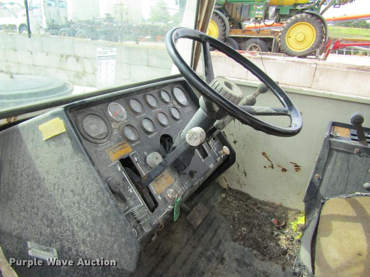 image for item DE5124 1977 Case 2670 tractor