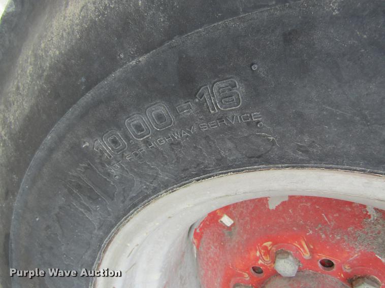 image for item DE5125 1976 Case 1070 tractor