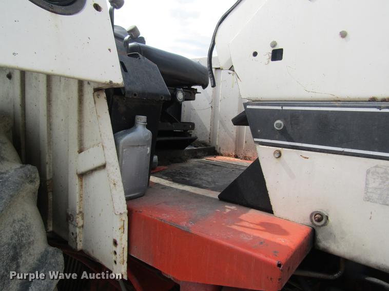 image for item DE5125 1976 Case 1070 tractor