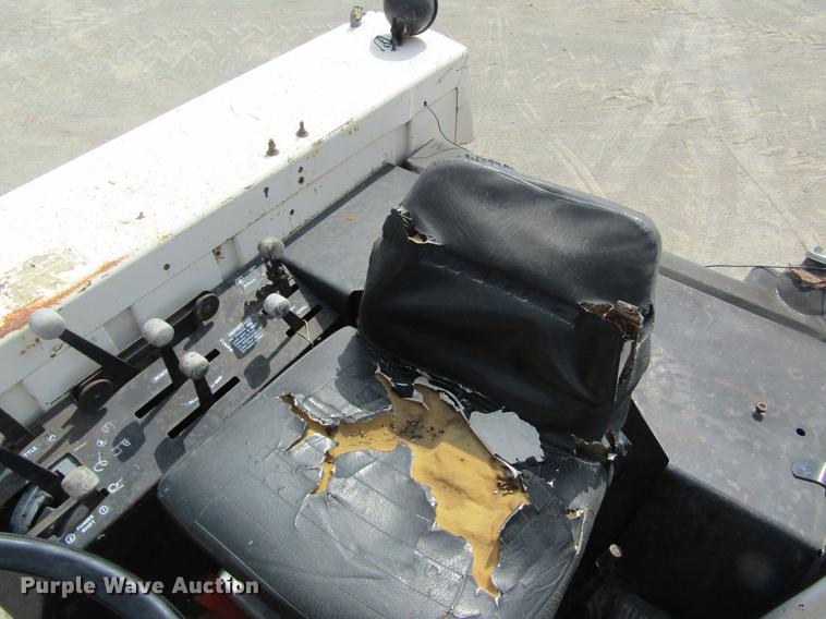 image for item DE5125 1976 Case 1070 tractor