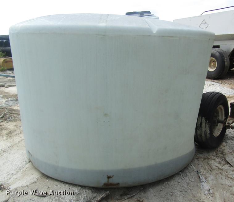 image for item DE5127 (2) tanks
