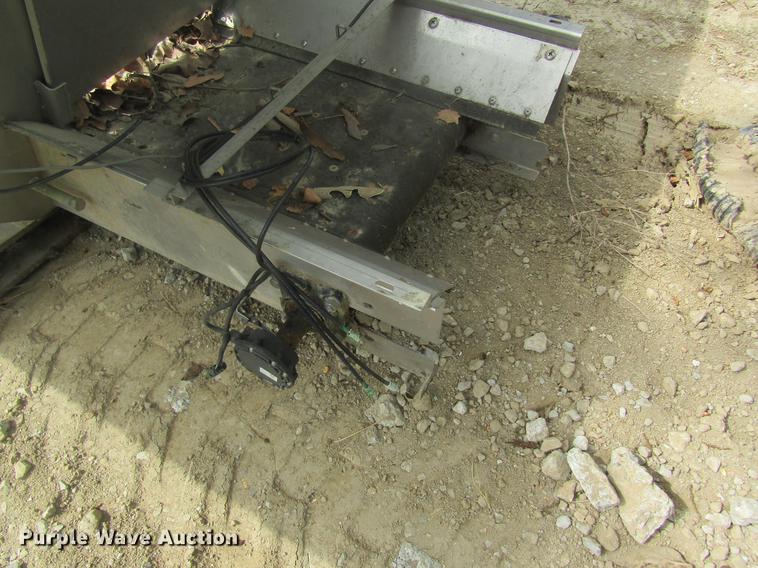 image for item DE5133 John Deere spreader