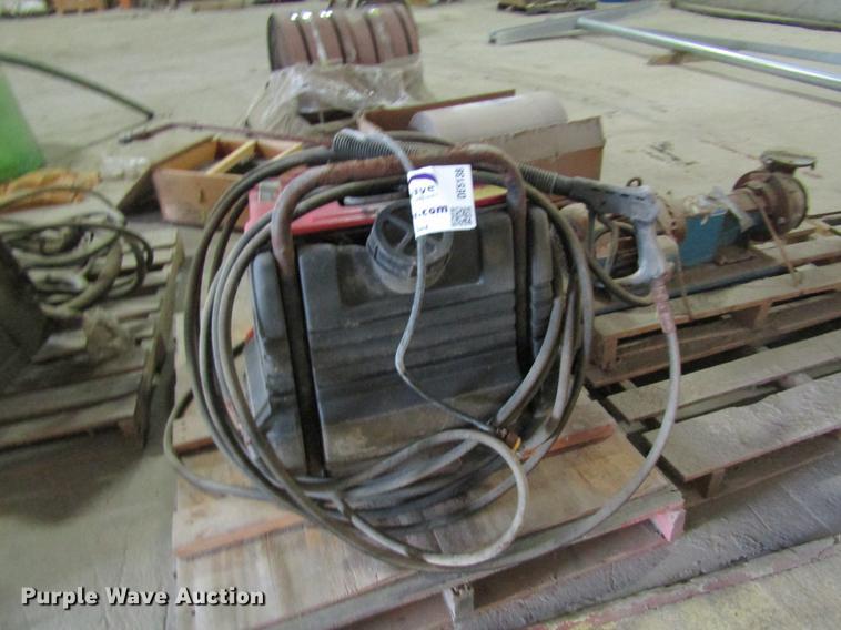 image for item DE5138 Cam Spray pressure washer