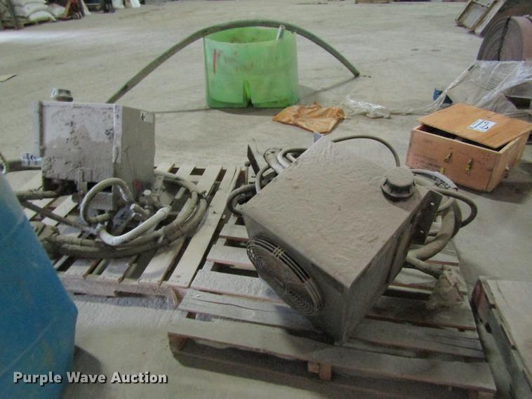 image for item DE5139 (2) wet kits