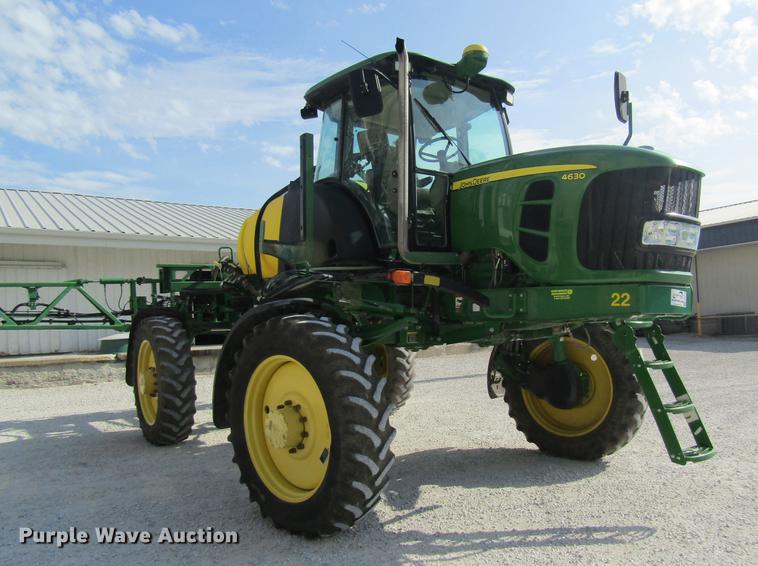 image for item DE5144 2011 John Deere 4630 sprayer