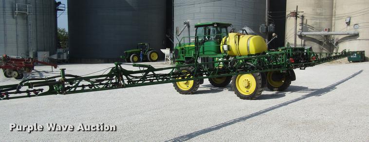 image for item DE5144 2011 John Deere 4630 sprayer