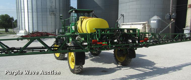 image for item DE5144 2011 John Deere 4630 sprayer
