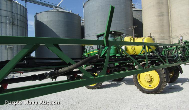 image for item DE5144 2011 John Deere 4630 sprayer