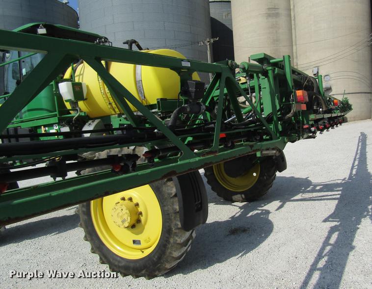 image for item DE5144 2011 John Deere 4630 sprayer