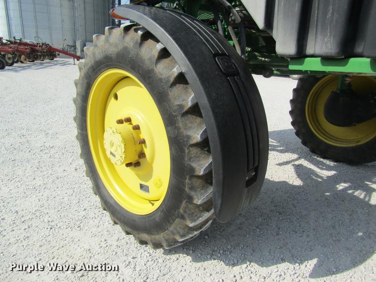 image for item DE5144 2011 John Deere 4630 sprayer