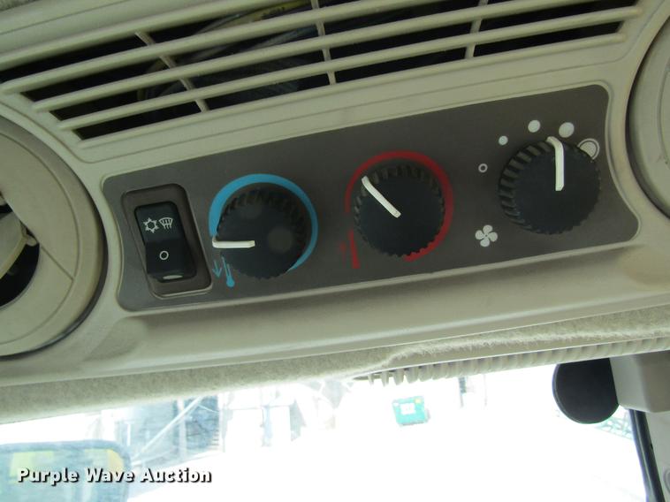 image for item DE5144 2011 John Deere 4630 sprayer