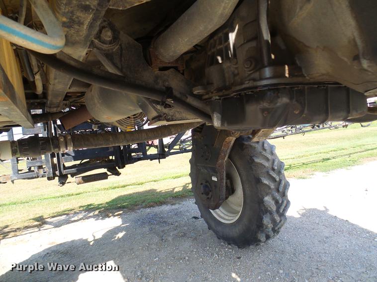 image for item DE5156 2001 SpraCoupe 4640 sprayer