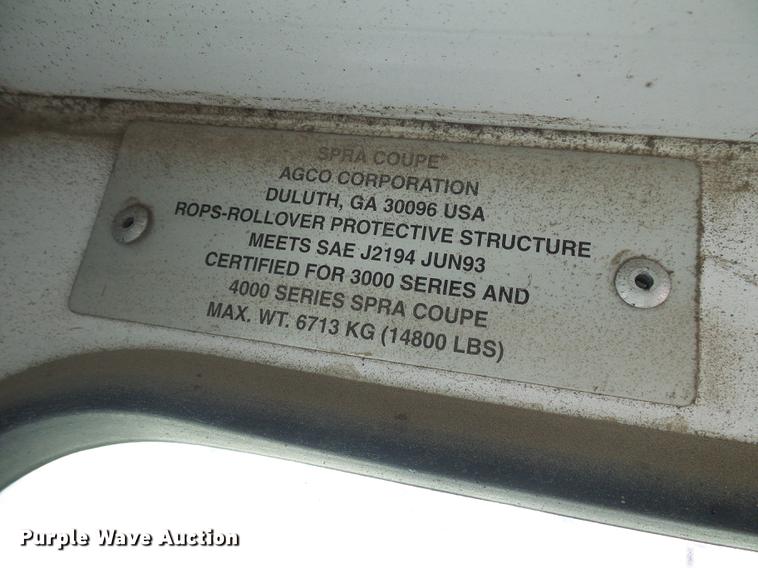 image for item DE5156 2001 SpraCoupe 4640 sprayer